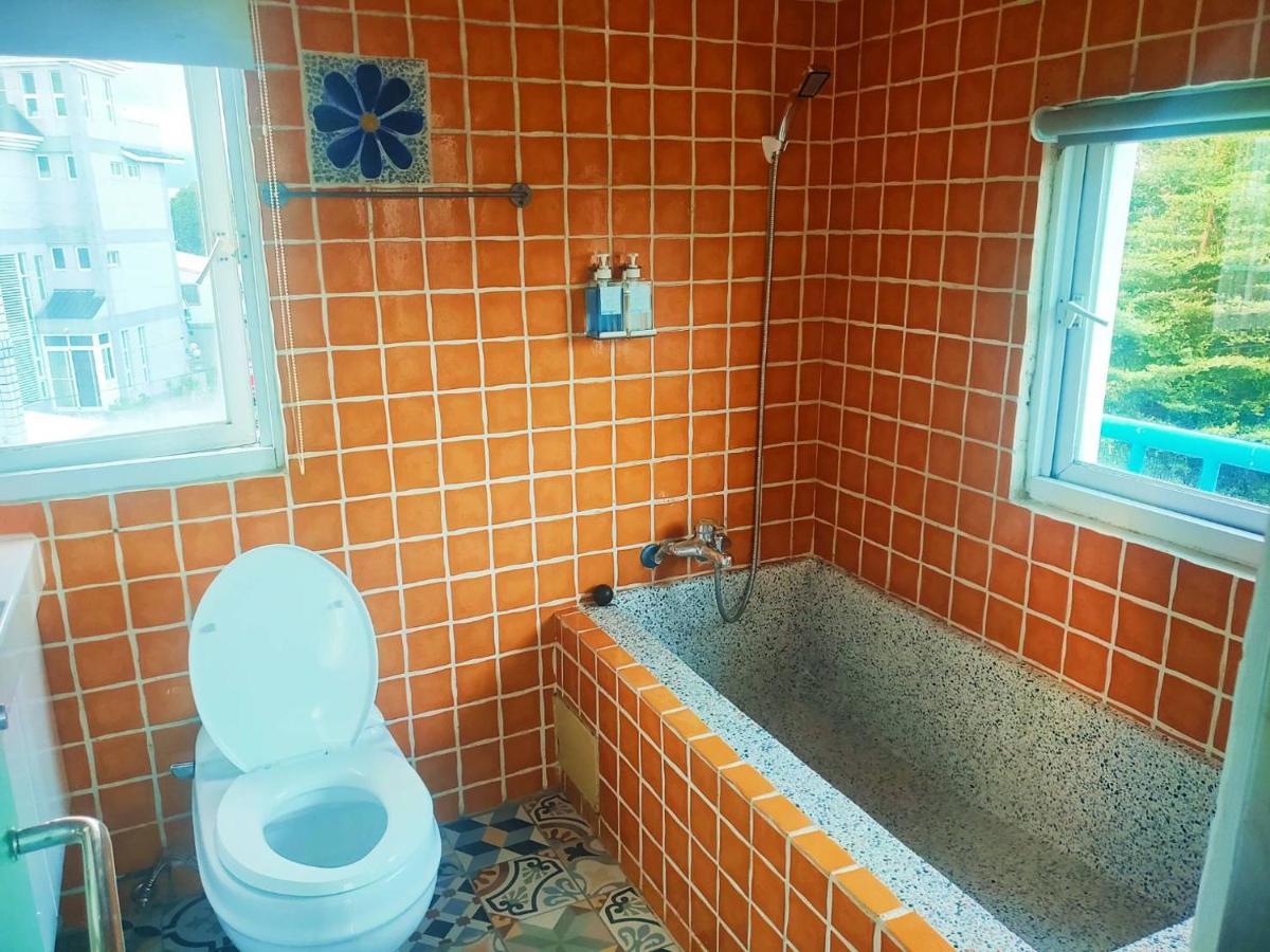 Oia Cafe B&B Taitung Екстер'єр фото
