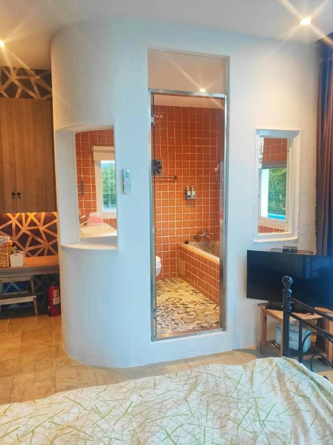 Oia Cafe B&B Taitung Екстер'єр фото