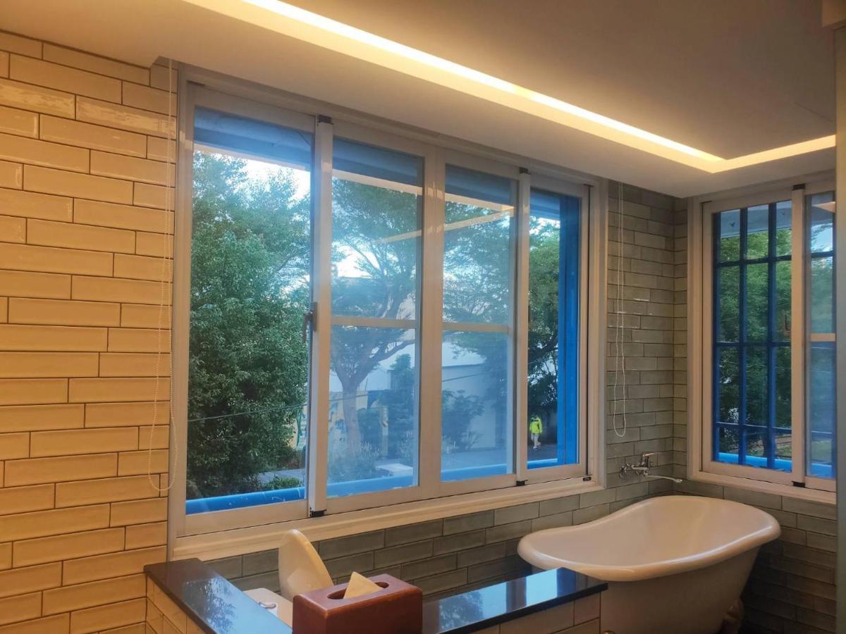 Oia Cafe B&B Taitung Екстер'єр фото