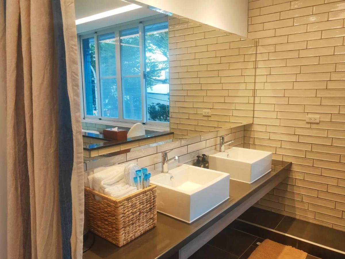 Oia Cafe B&B Taitung Екстер'єр фото