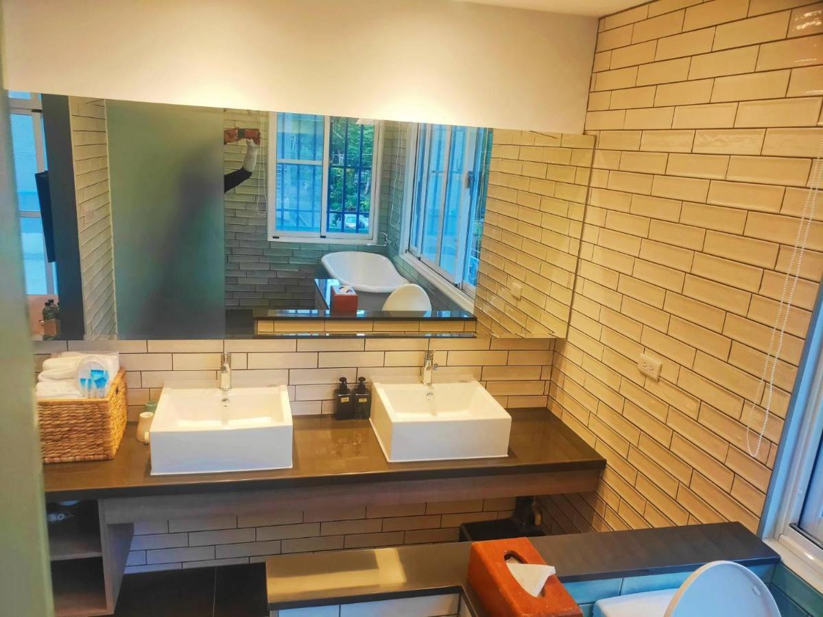 Oia Cafe B&B Taitung Екстер'єр фото