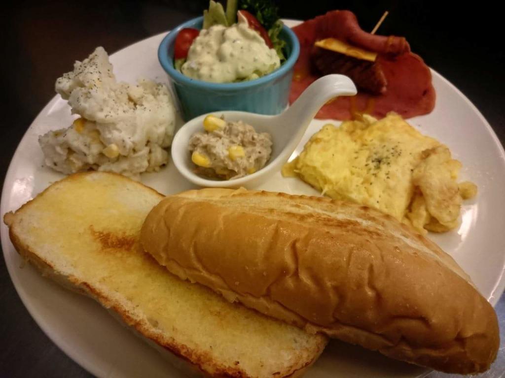 Oia Cafe B&B Taitung Екстер'єр фото