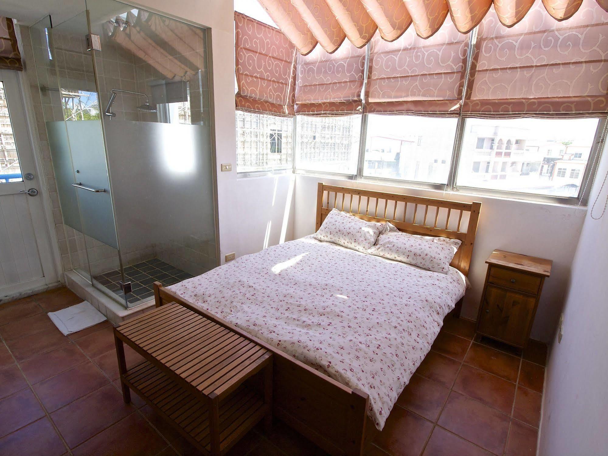 Oia Cafe B&B Taitung Екстер'єр фото